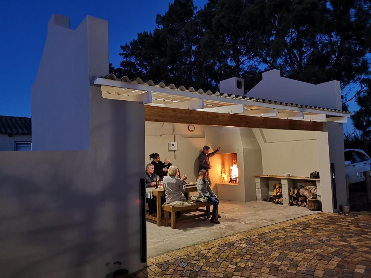 Moortop Cottages Елгин Екстериор снимка