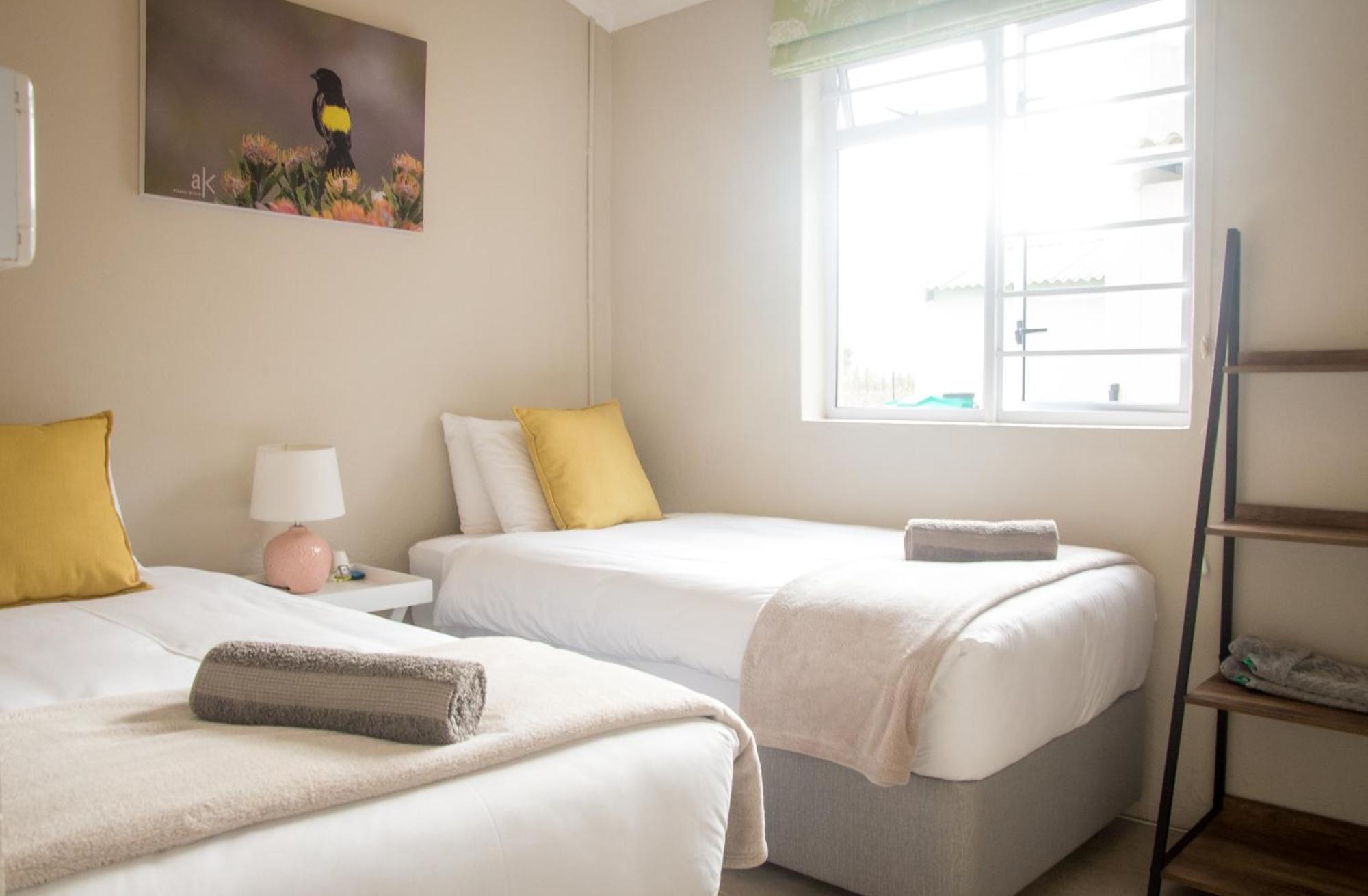 Moortop Cottages Елгин Екстериор снимка