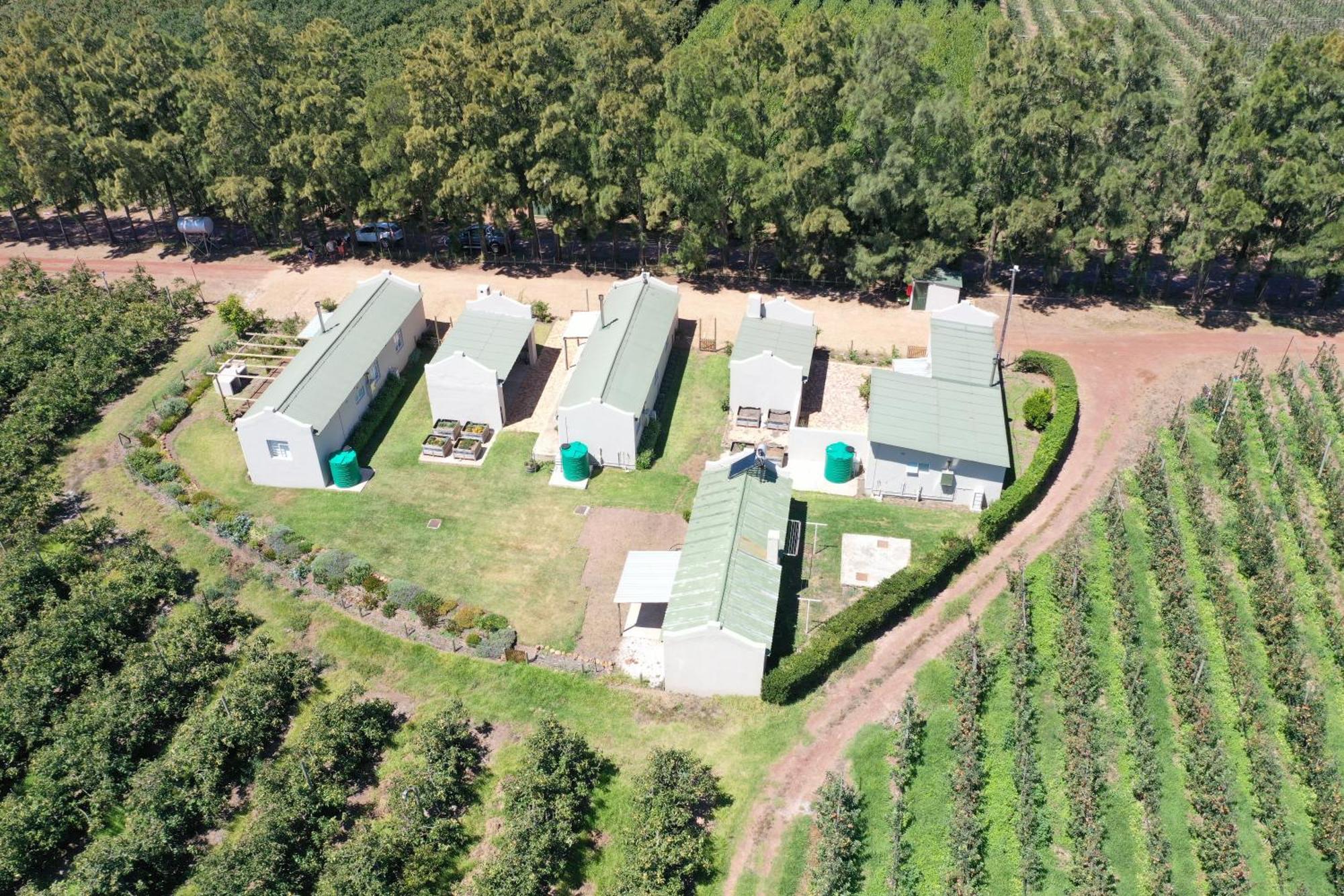 Moortop Cottages Елгин Екстериор снимка