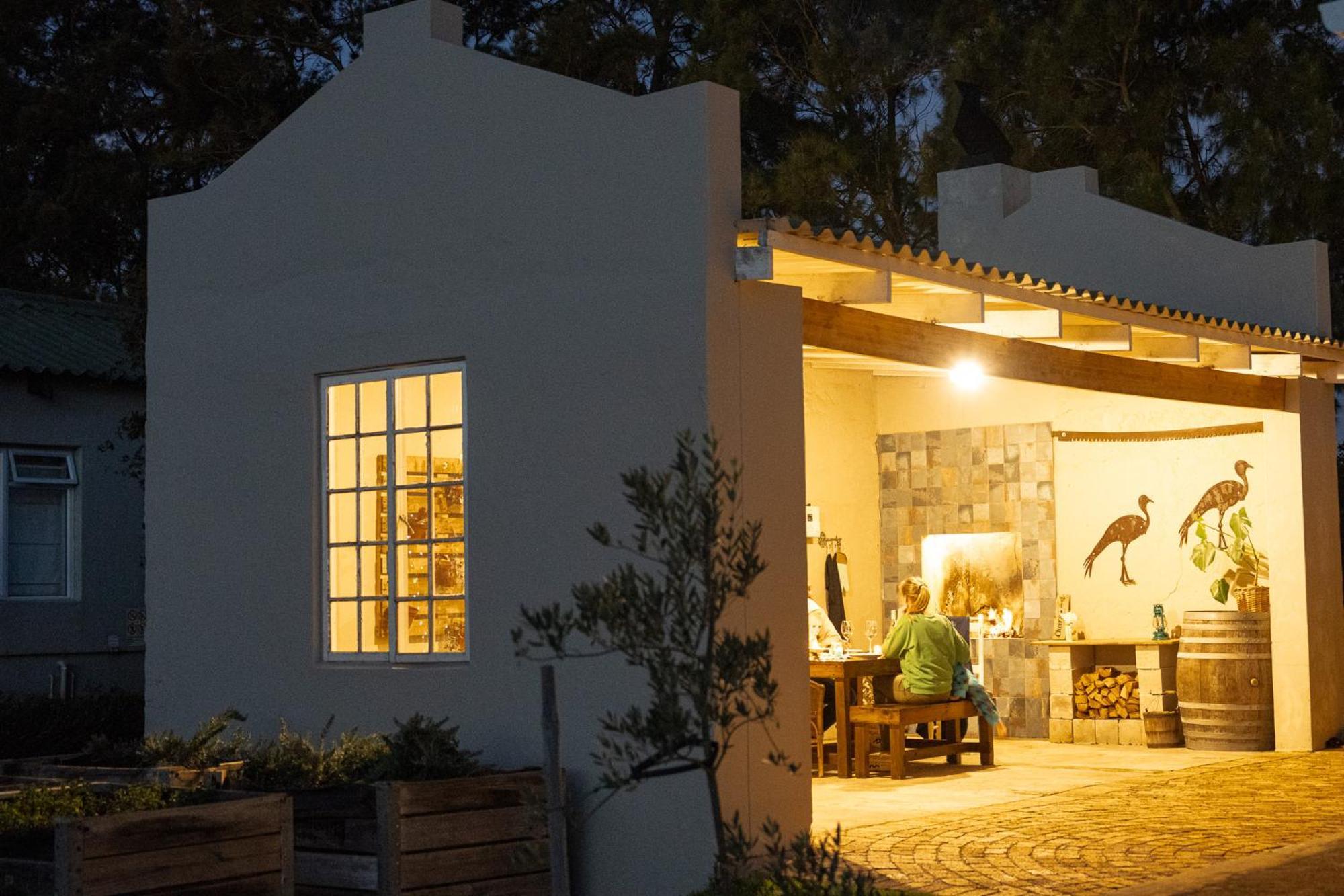 Moortop Cottages Елгин Екстериор снимка